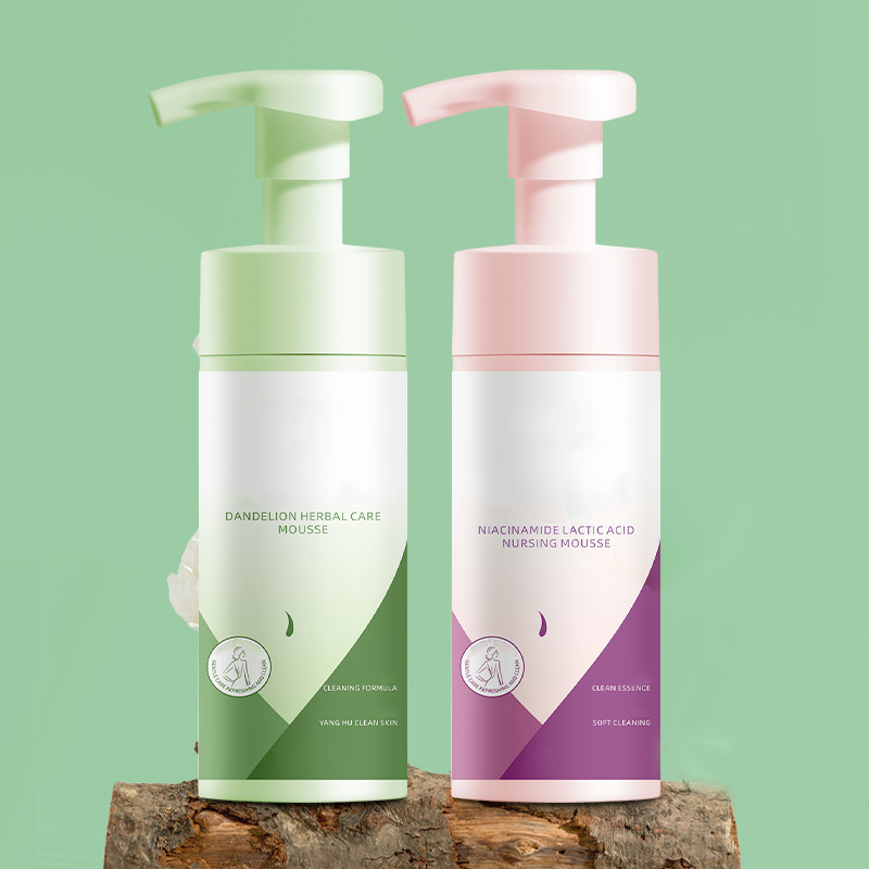 Women's Gentle Foam Cleanser for the Intimate Area