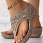 💥2025 HOT SALE🔥Women's Soft Sole Hollow-Out Sandals👟